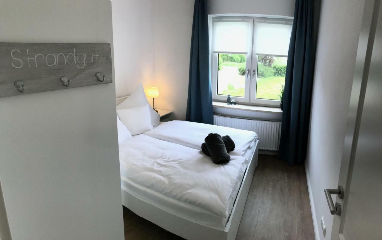 Appartements Unter Reet Tumlauer Koog Exterior photo